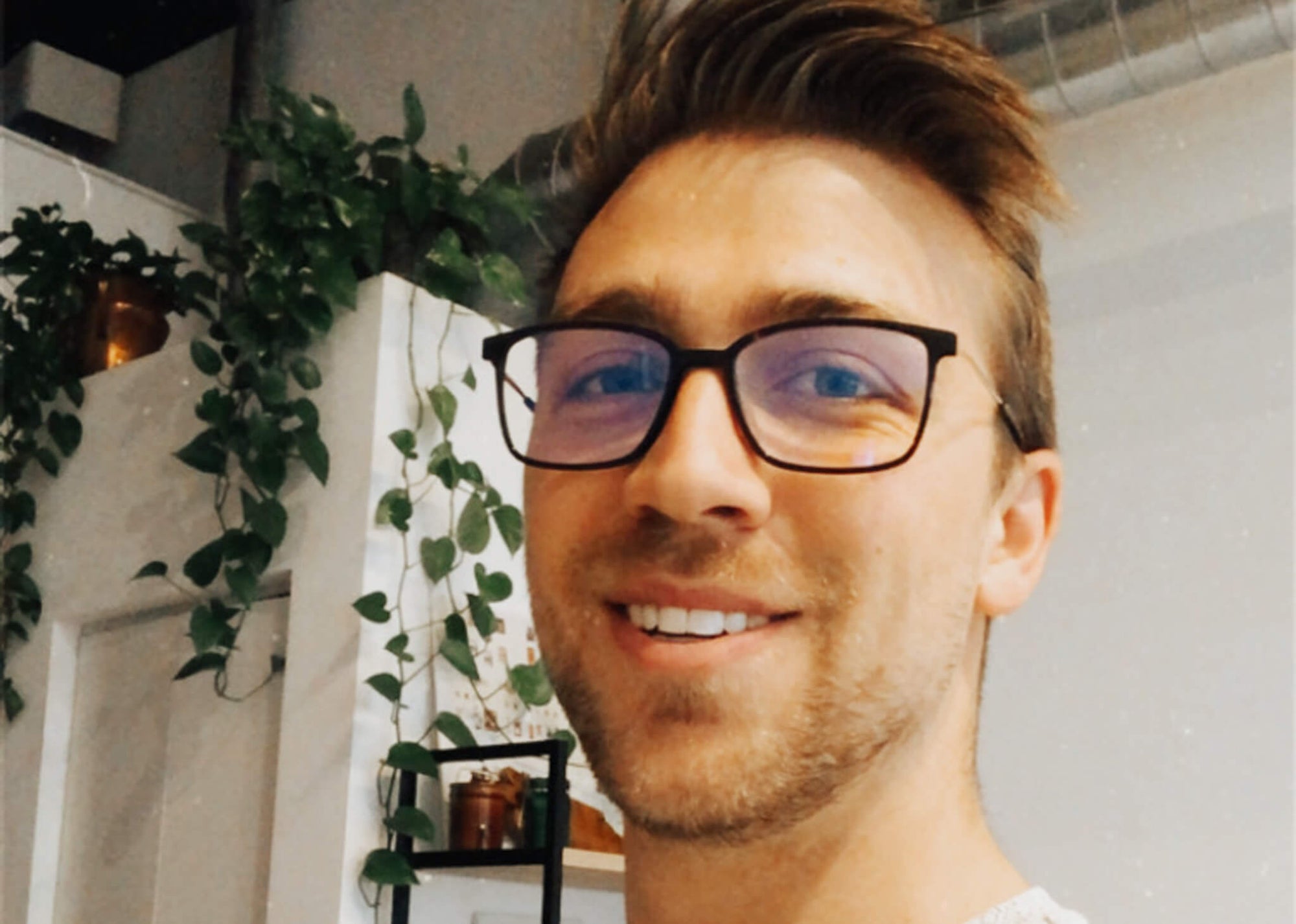 Ken blue light blocking computer glasses by Umizato